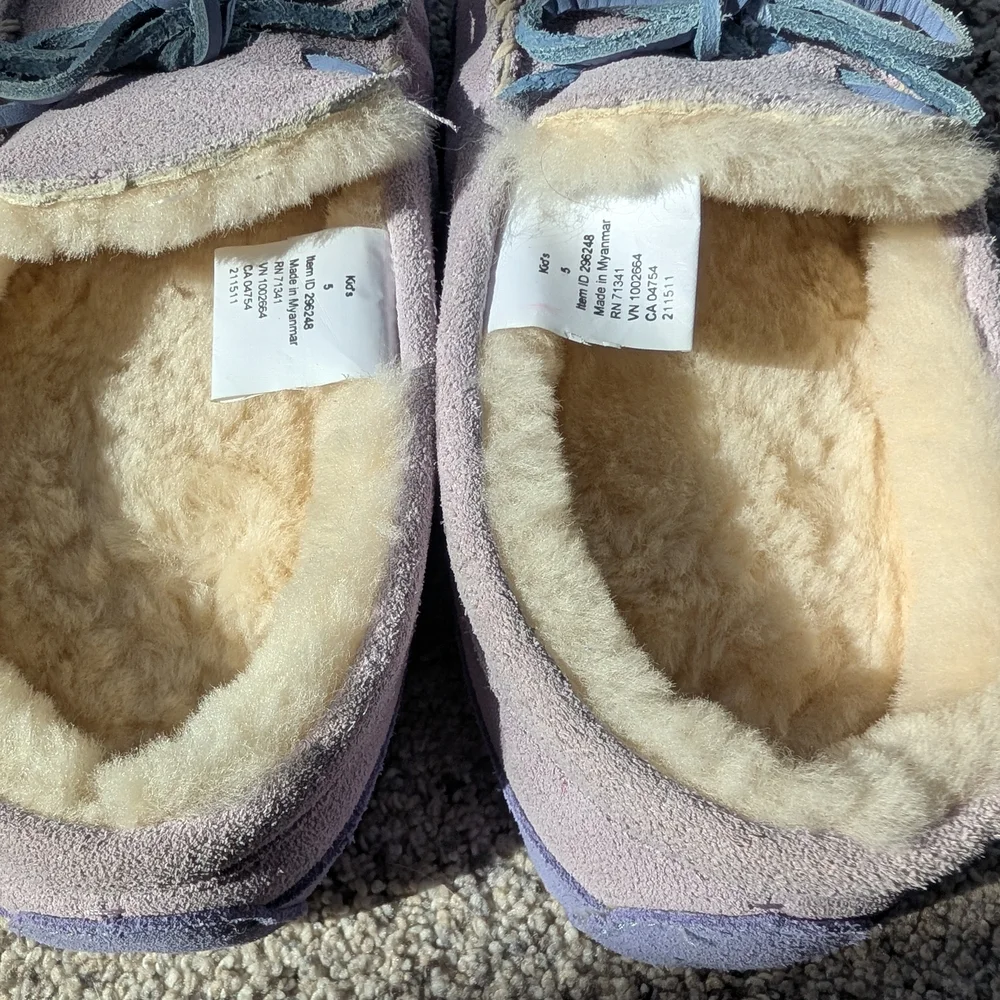 LL Bean Lavender Suede Slippers with Cream Lining